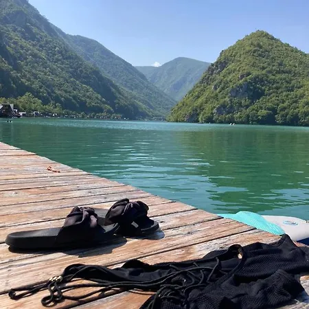 Splav Wake At The Lake Gaocici Exterior photo